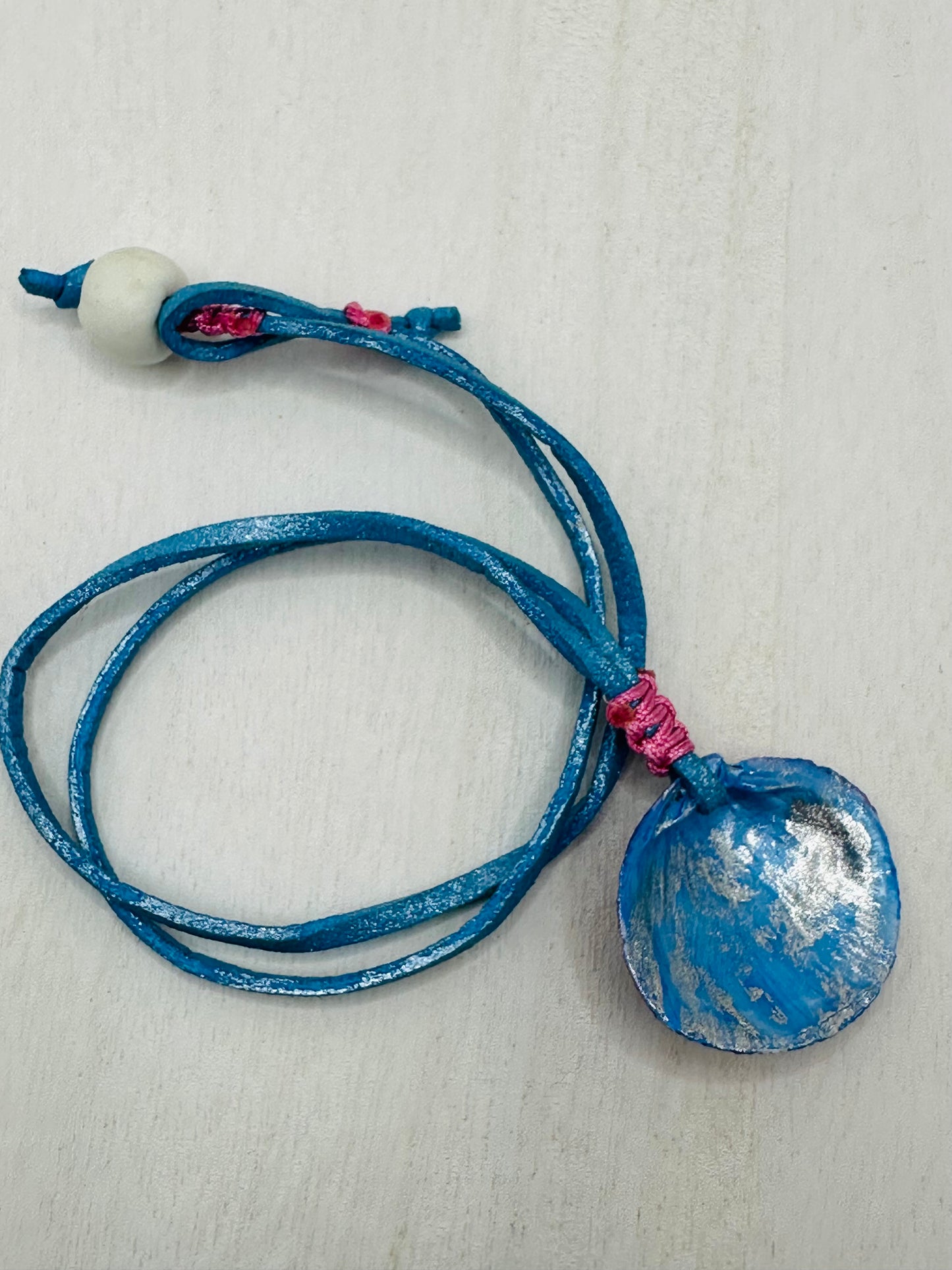 Hand made necklace - leather and sea shell