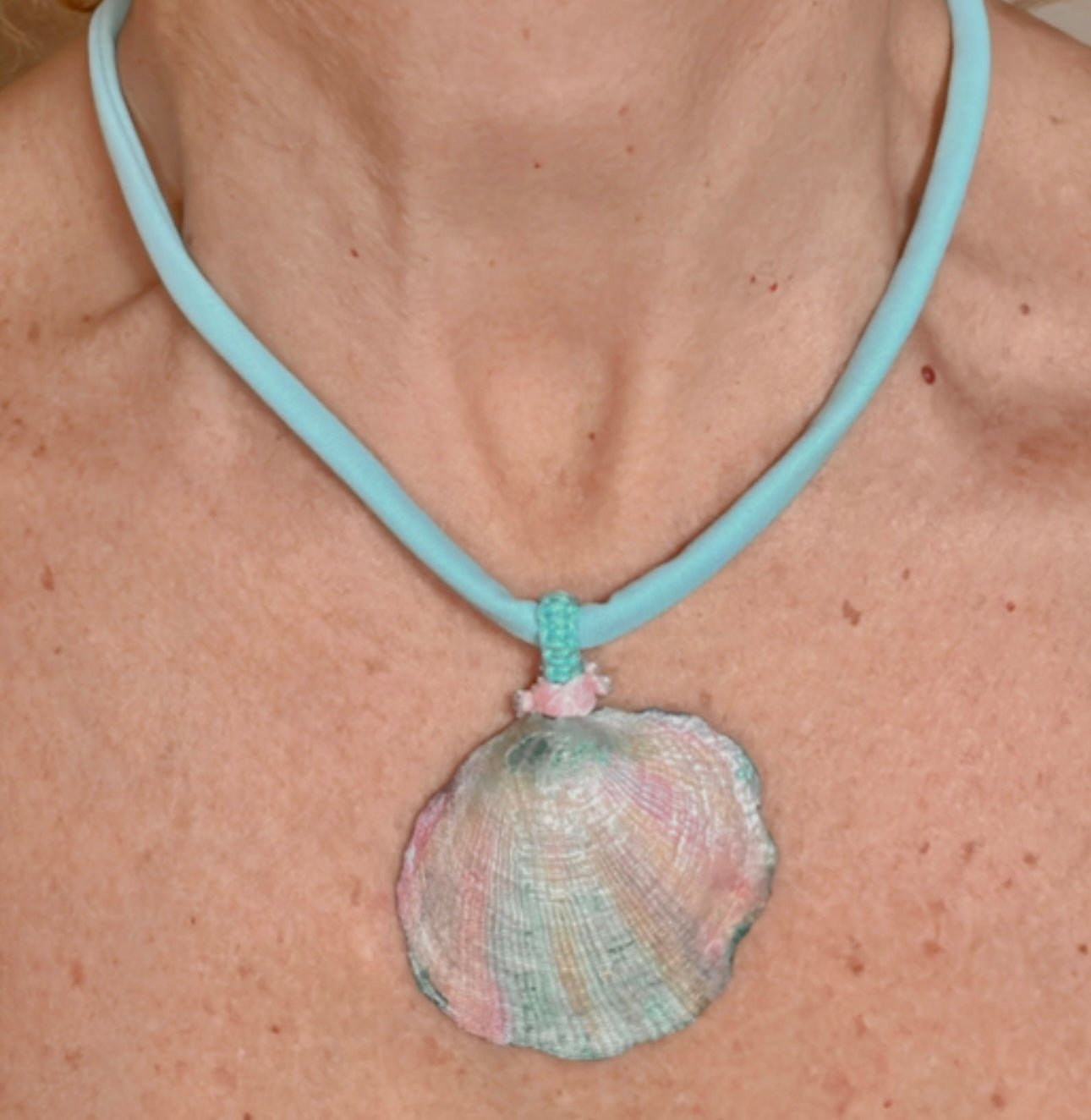 Hand made necklace - sea shell