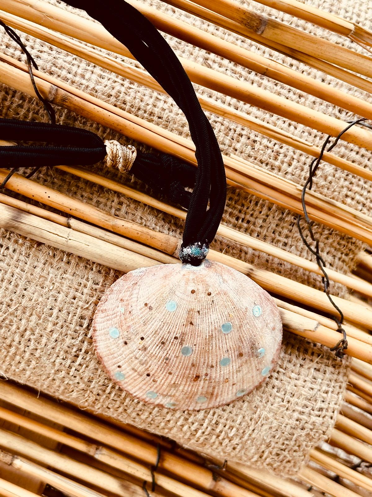 Hand made necklace - sea shell