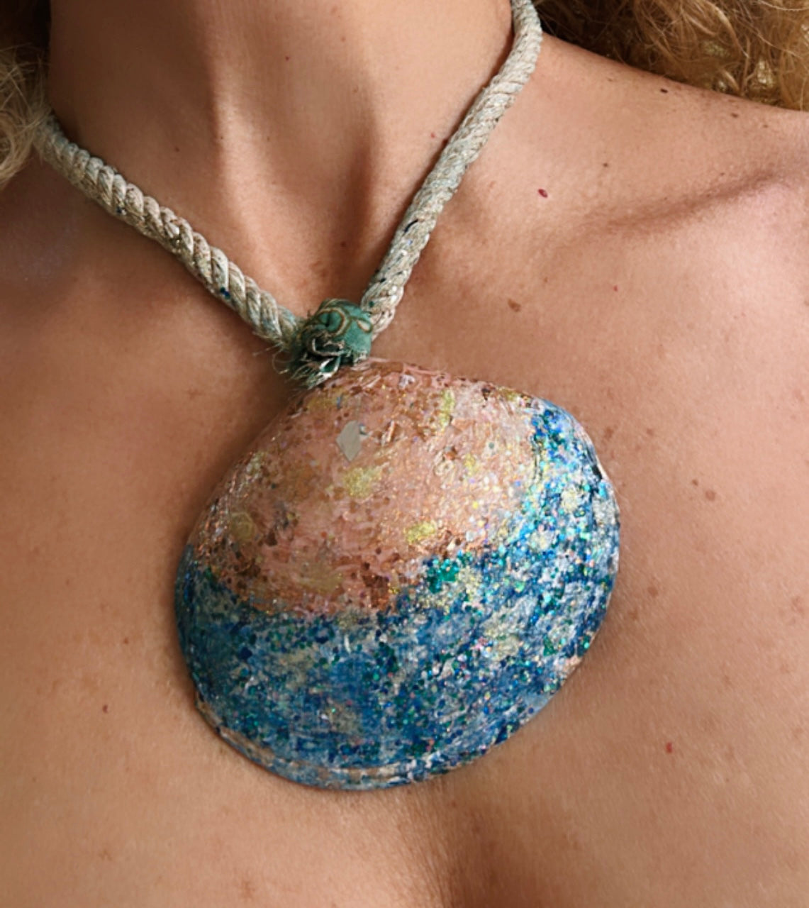 Hand made necklace- sea shell