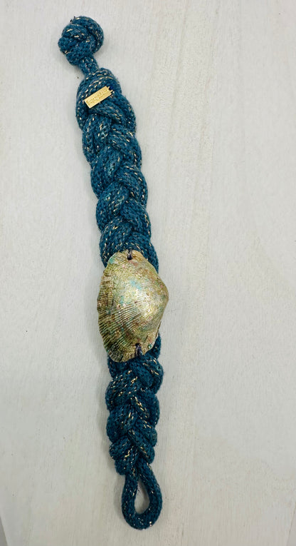 Seashell bracelet