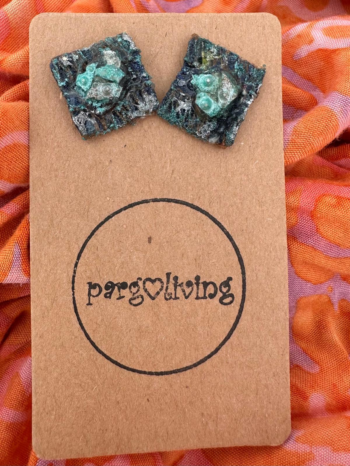 Jeans earrings with sea urchin pieces
