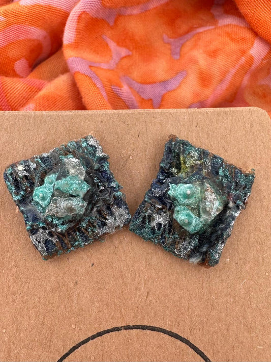 Jeans earrings with sea urchin pieces